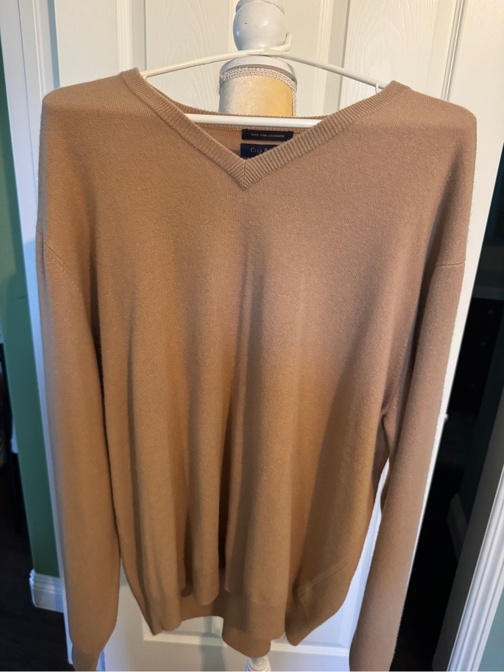 Men’s XL 100% Cashmere V-Neck Sweater Camel Tan